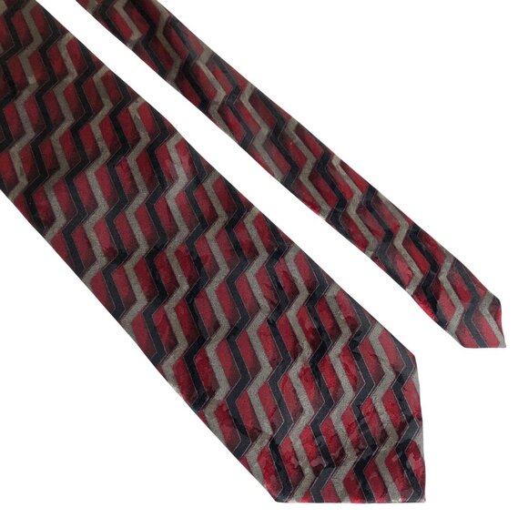 Fratelli Moda Silk Tie Red Black Gray Chevron Pattern Italy Mens Necktie Office - Picture 1 of 8
